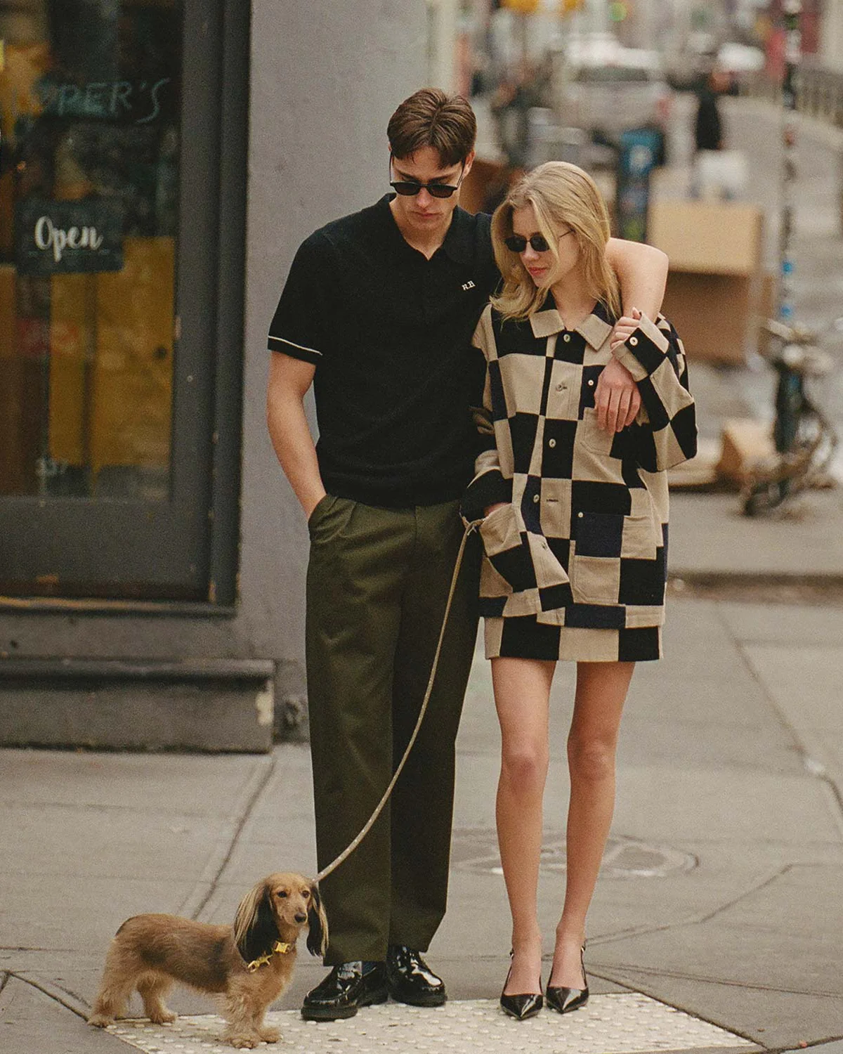 Men's Cotton Twill Pleated Relaxed Pant Dark Olive - Image 6