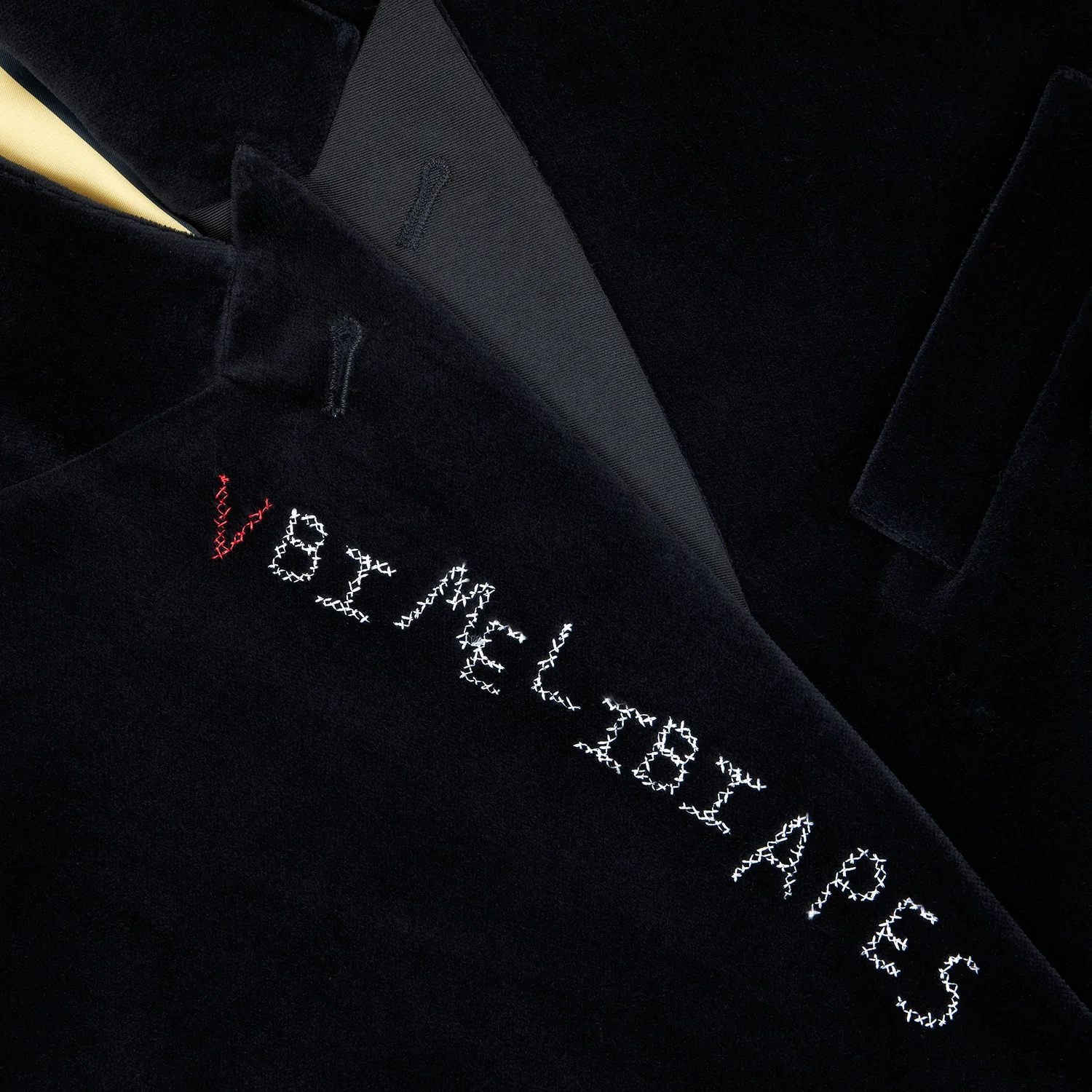 Men's Velvet Tuxedo Jacket Black - Image 9