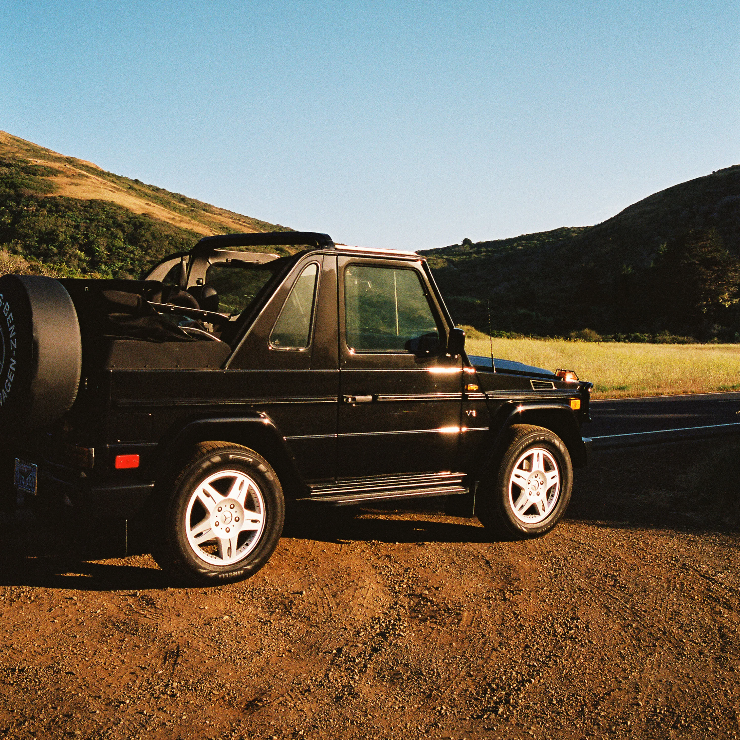 Spellout Crewneck - Image 5
